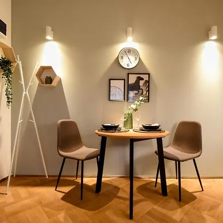 Marble & Pastels - Homey Apartament Bukareszt